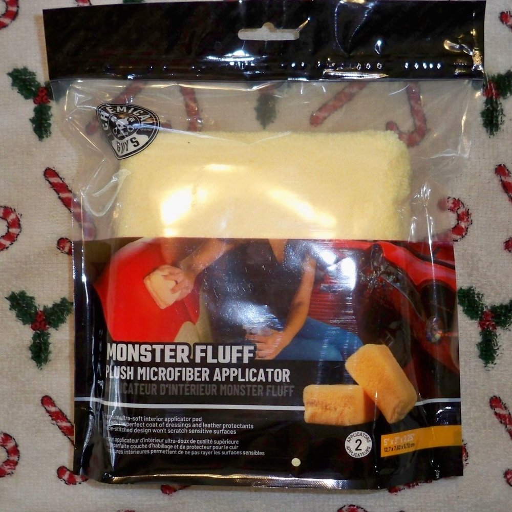 chemical  guys monster fluff microfiber applicator